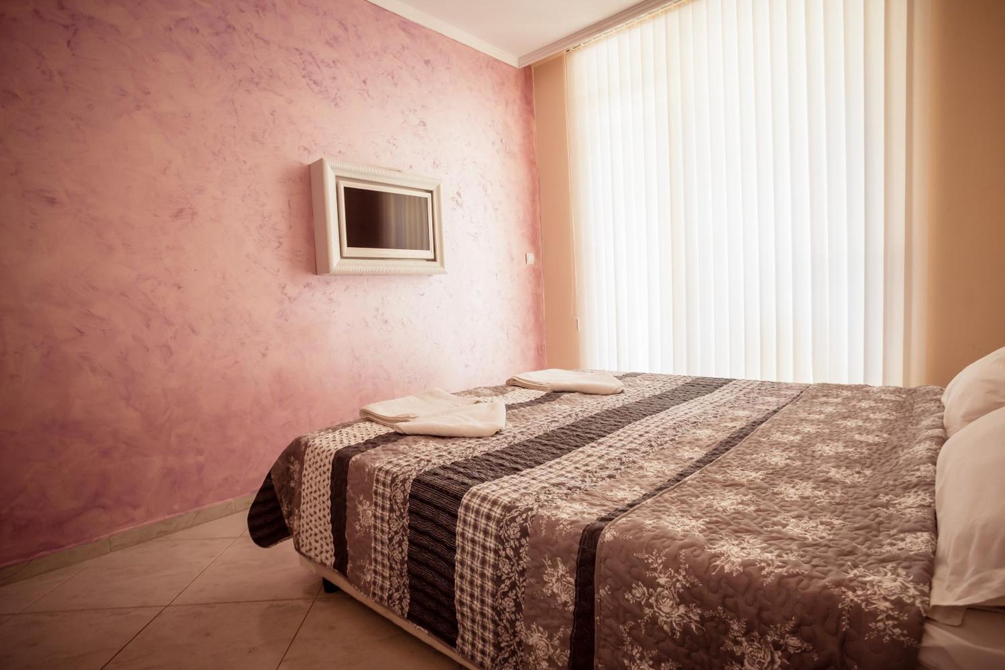 Biato Aparthotel Sunny Beach